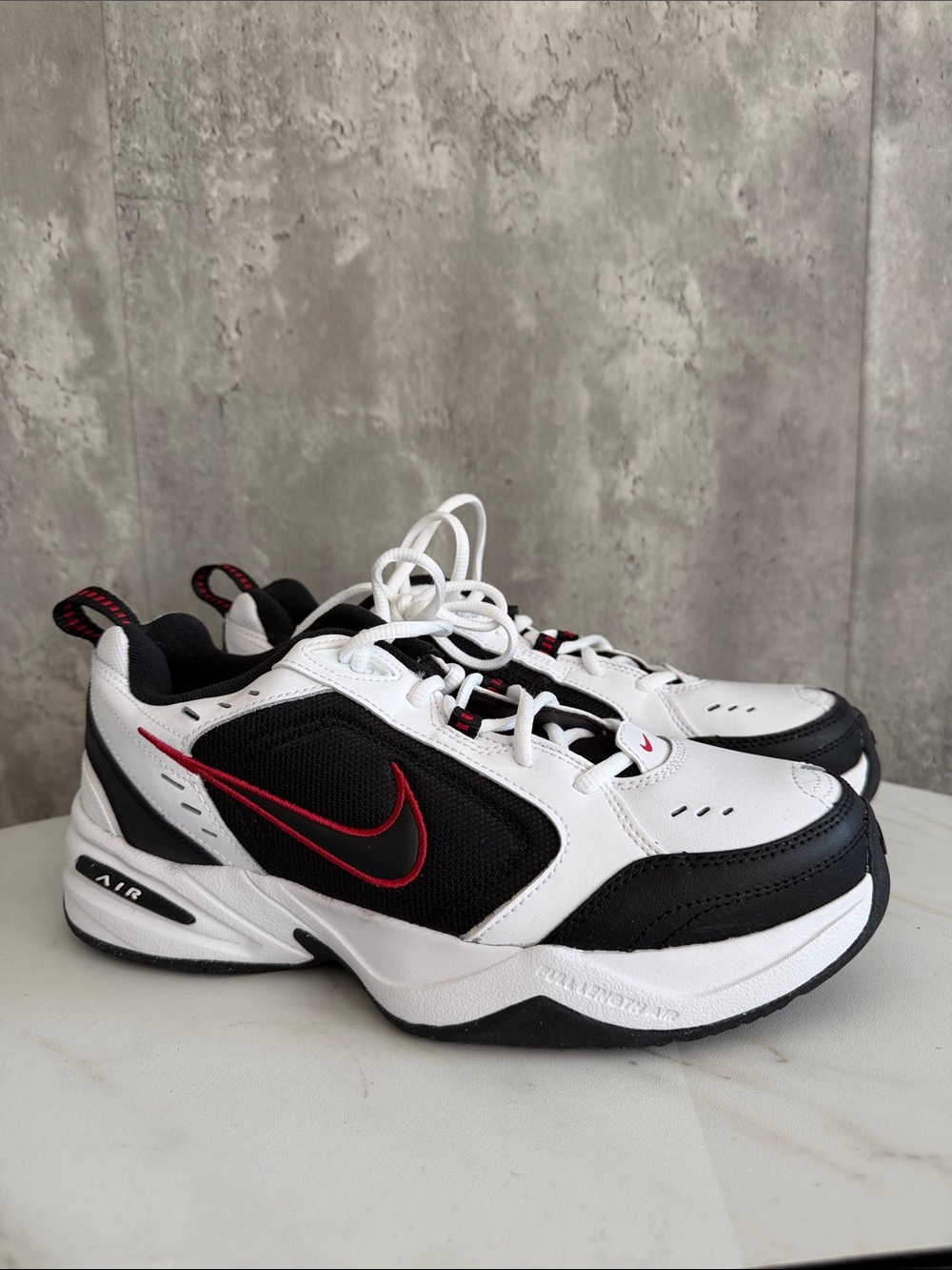 Nike air monarch IV White Black Red Men's Sneakers 9.5